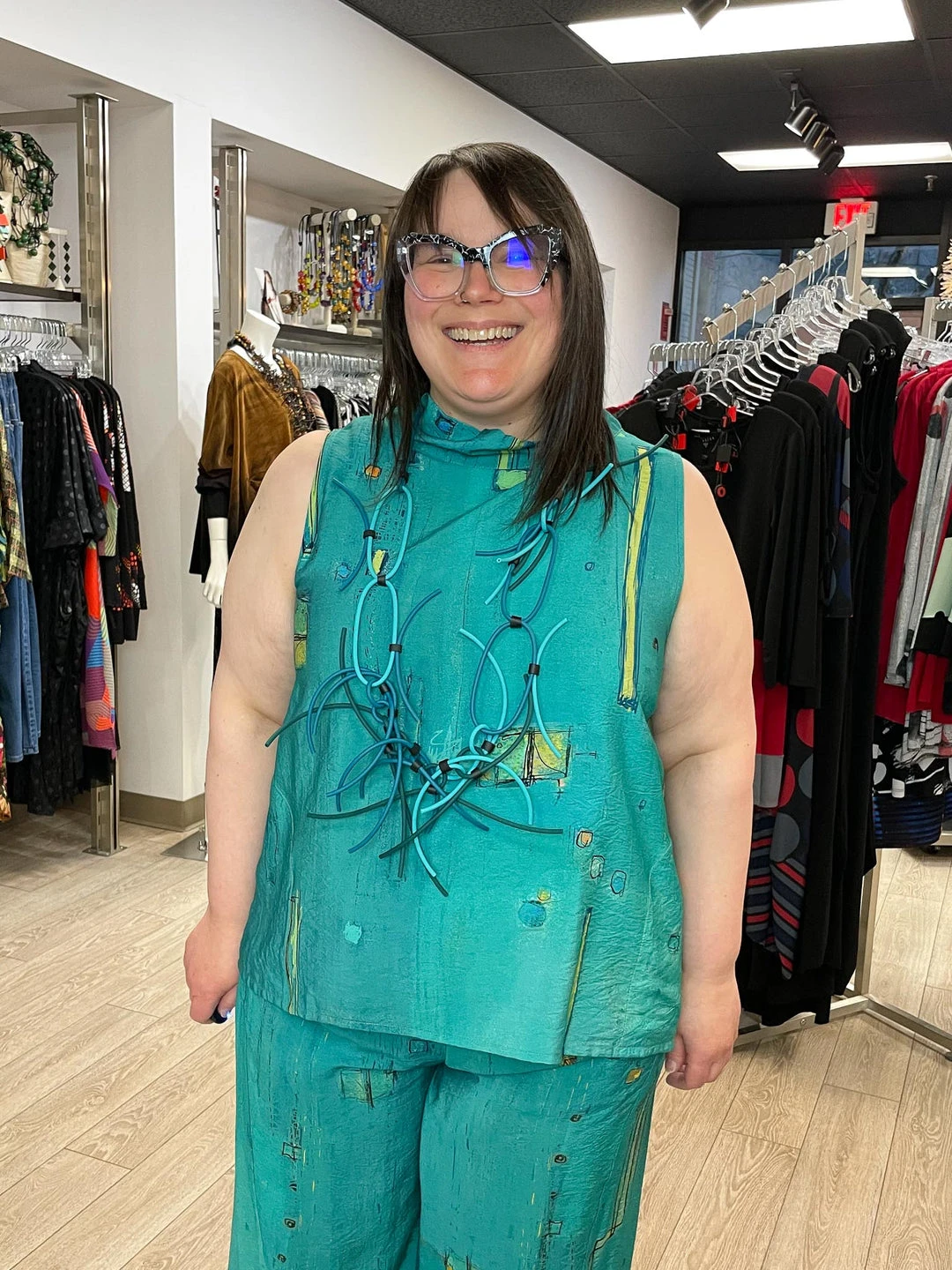 3 Potato Art Print Sleeveless Mock Neck Top, Teal Multi