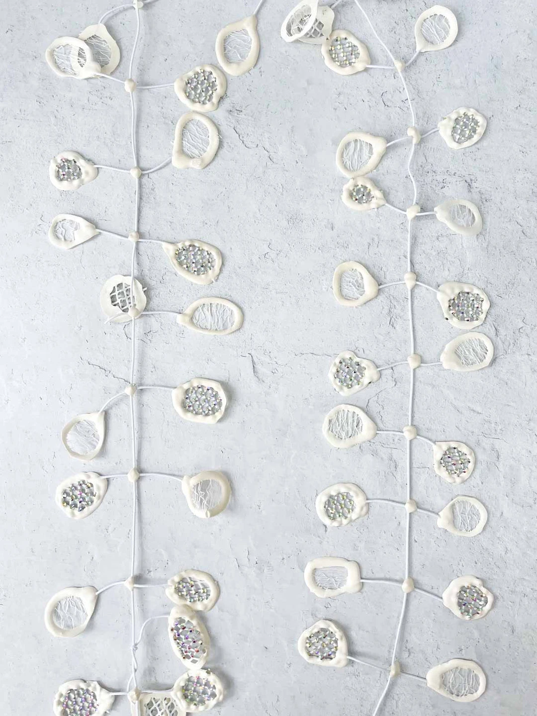 Annemieke Broenink Glitter Lace Poppy Necklace, White Annemieke Broenink 5 Annemieke Broenink Glitter Lace Poppy Necklace, White Annemieke Broenink