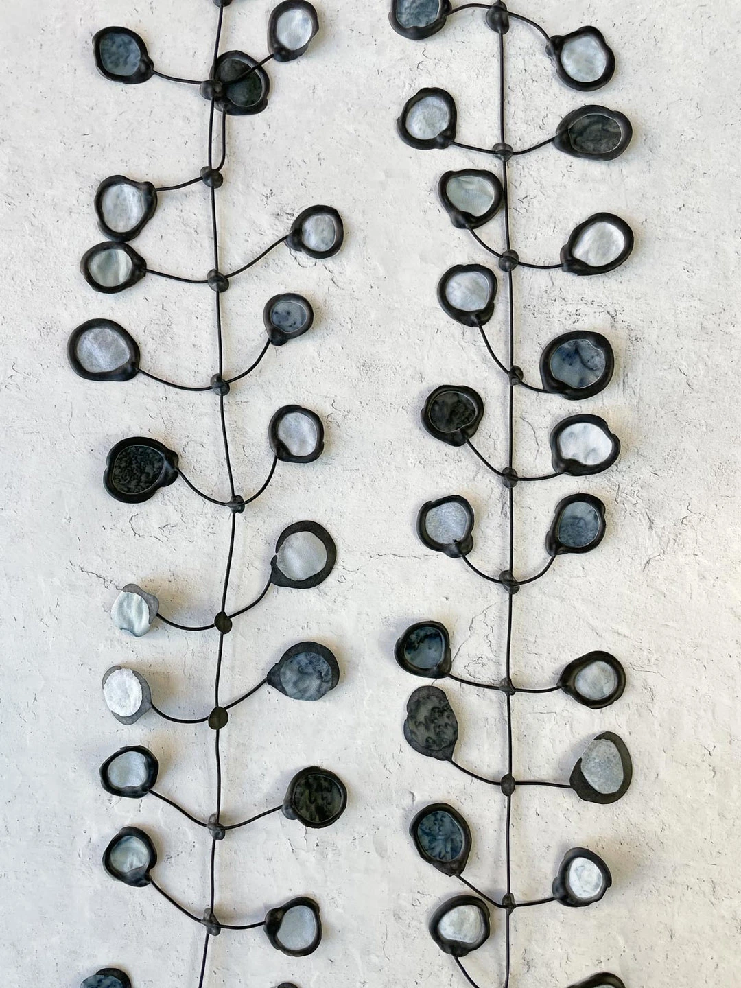 Annemieke Broenink Annemieke Broenink Batik Poppy Necklace, Smoke Ink 4 Annemieke Broenink Annemieke Broenink Batik Poppy Necklace, Smoke Ink