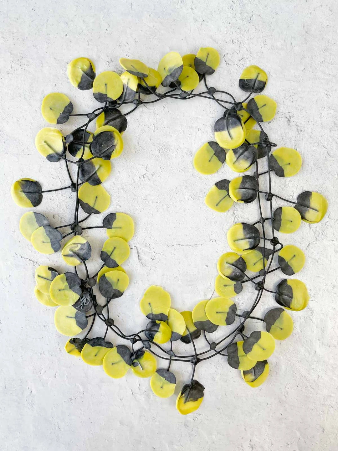 Annemieke Broenink Poppy Necklace, Key Lime Annemieke Broenink 3 Annemieke Broenink Poppy Necklace, Key Lime Annemieke Broenink