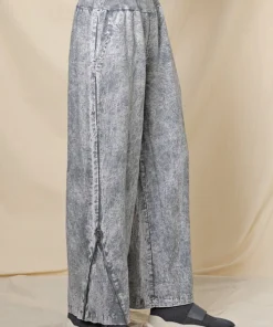 Beau Jours Deena Pant, Riverside 22 Beau Jours Deena Pant, Riverside