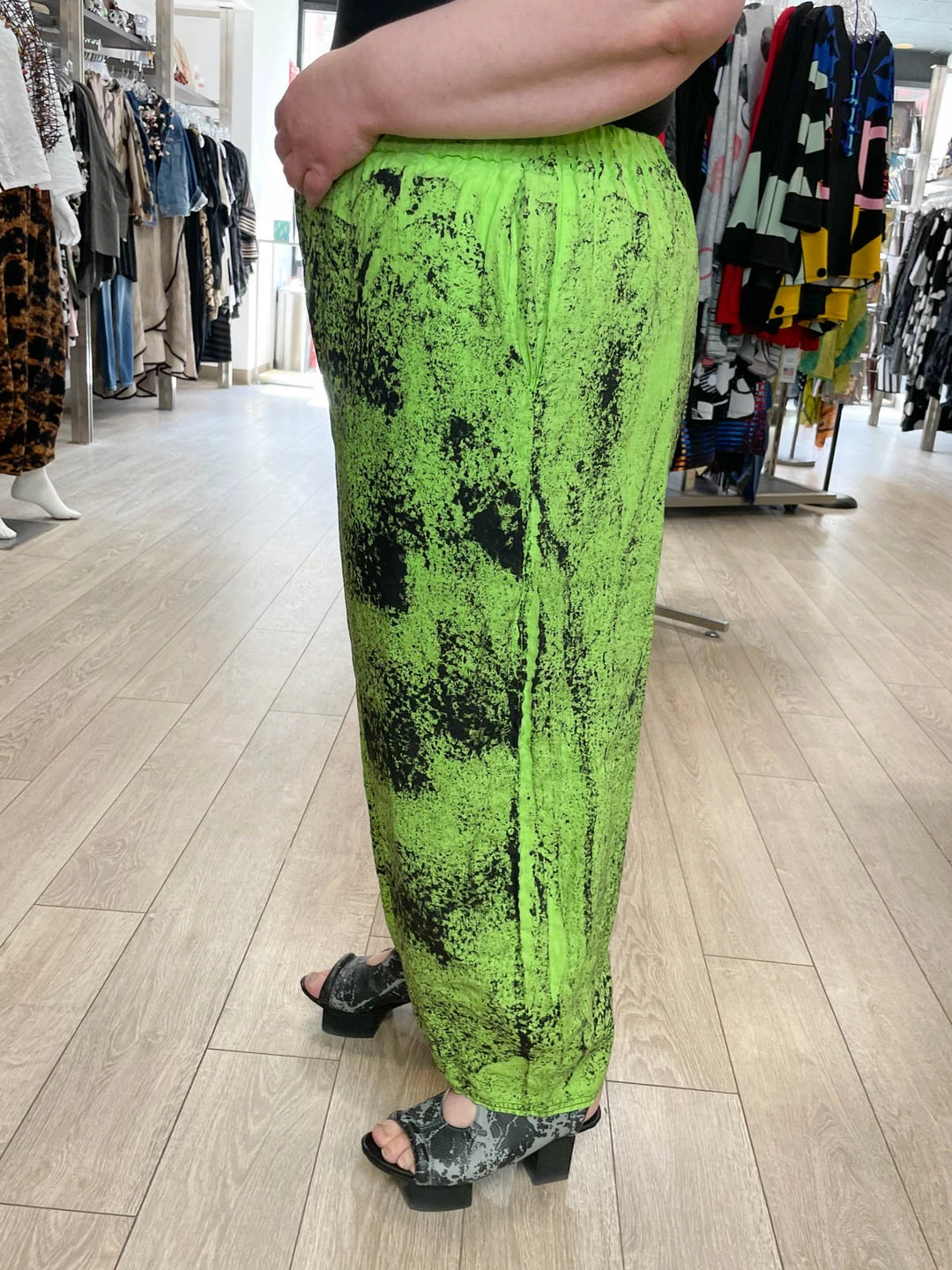 Cynthia Ashby Cynthia Ashby Linen Trouser, Techno 5 Cynthia Ashby Cynthia Ashby Linen Trouser, Techno