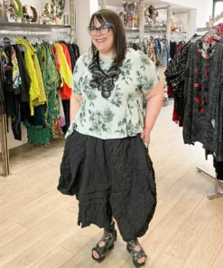 Dress To Kill Dress To Kill Tea Shirt, Mint Black Floral 11 Dress To Kill Dress To Kill Tea Shirt, Mint Black Floral