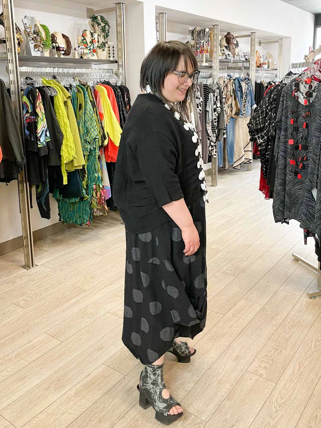 Dress To Kill Dress To Kill Tuck Pullover, Black Gauze