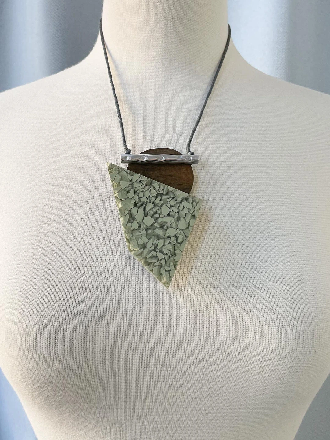 Escape From Paris Escape From Paris Geometric Wood & Resin Necklace, Grey 6 Escape From Paris Escape From Paris Geometric Wood & Resin Necklace, Grey
