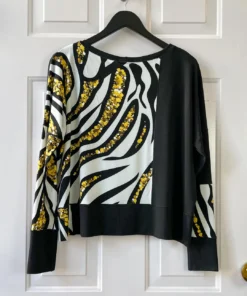 Eva Varro Kabuki Top, Charms Eva Varro