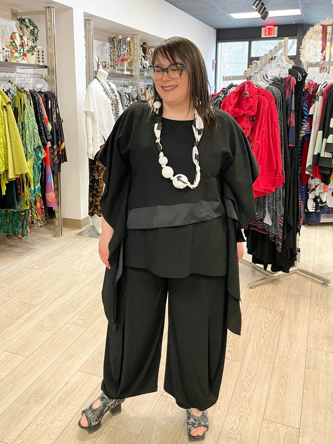 Igor Dobranic Melissa Tunic, Black Igor Dobranic 5 Igor Dobranic Melissa Tunic, Black Igor Dobranic