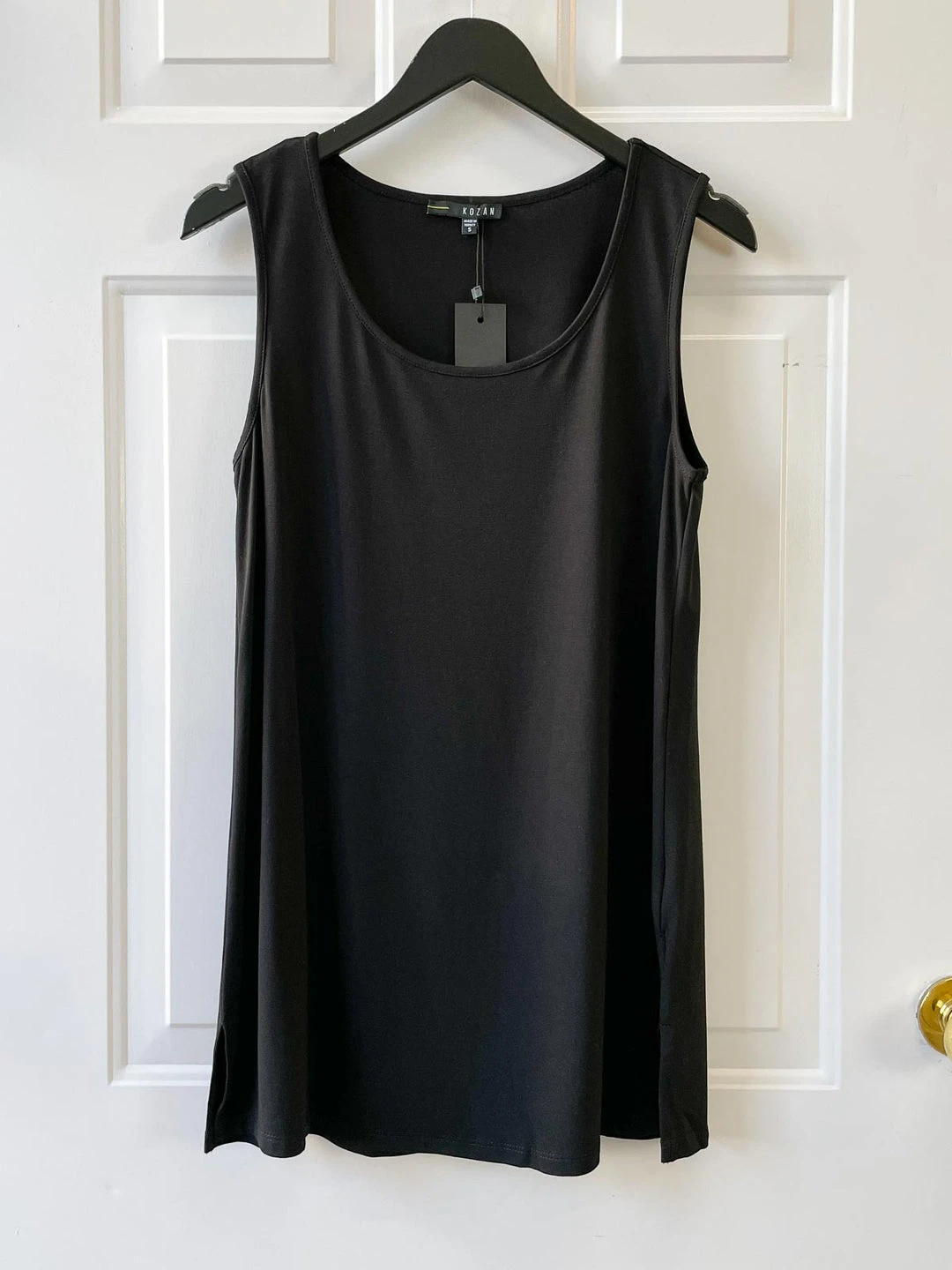 Kozan Kozan Dakota Tank, Black Tencel 4 Kozan Kozan Dakota Tank, Black Tencel
