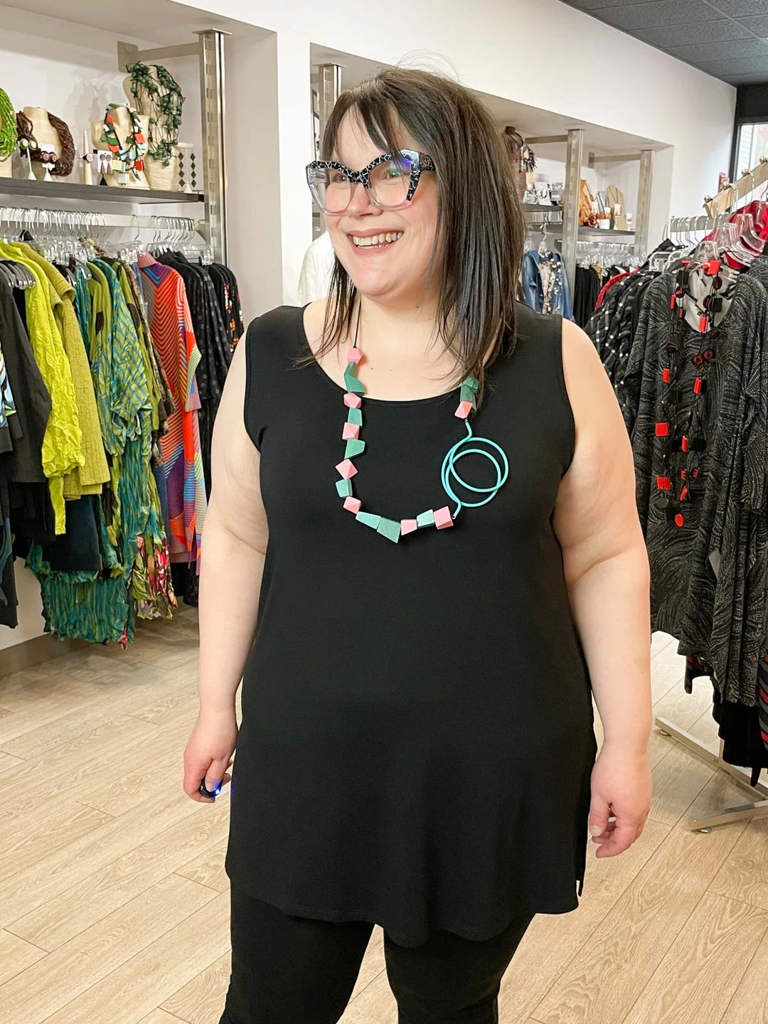 Kozan Kozan Dakota Tank, Black Tencel 10 Kozan Kozan Dakota Tank, Black Tencel