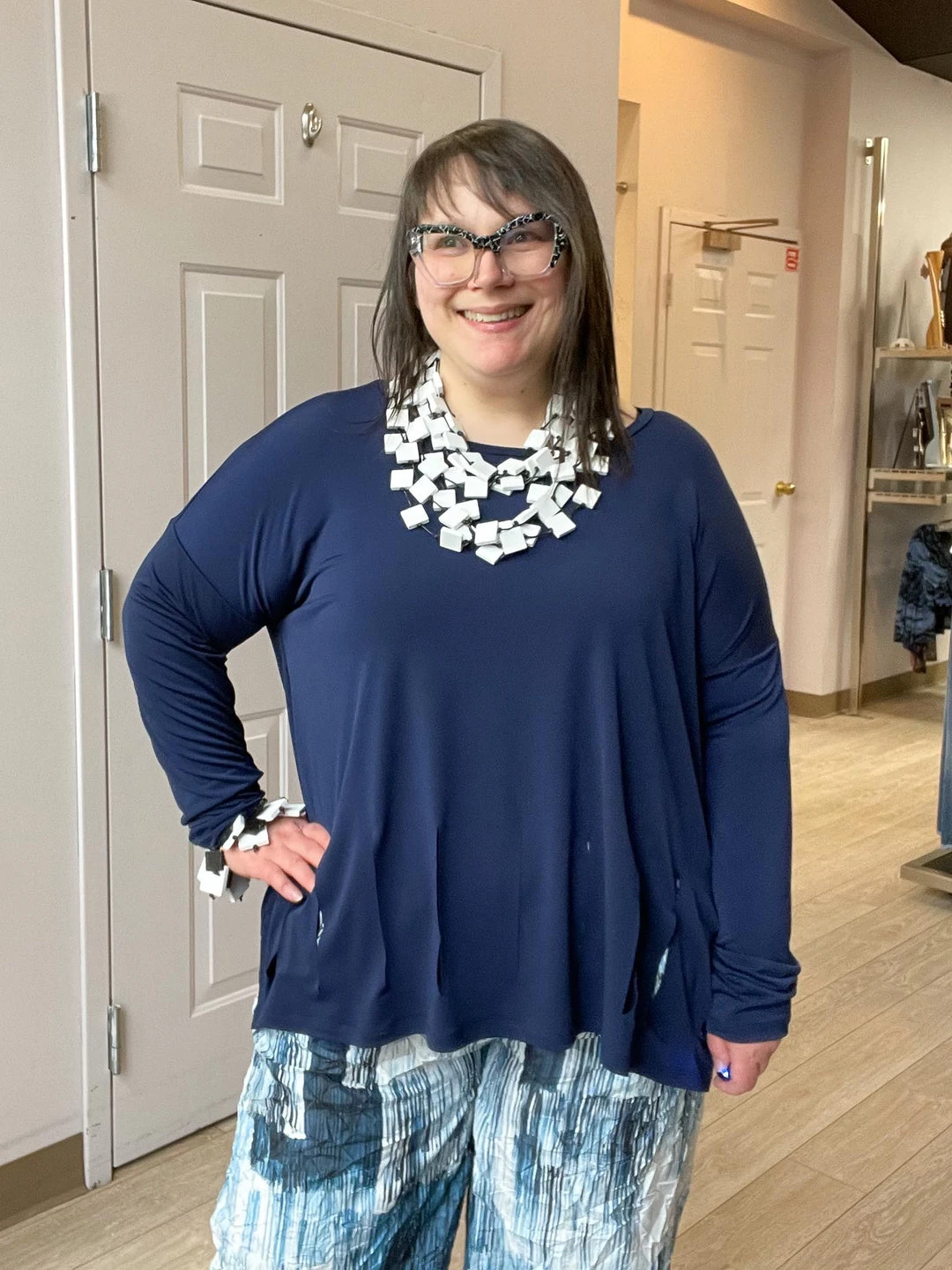 Kozan Delano Top, Deep Cut Out 4 Kozan Delano Top, Deep Cut Out