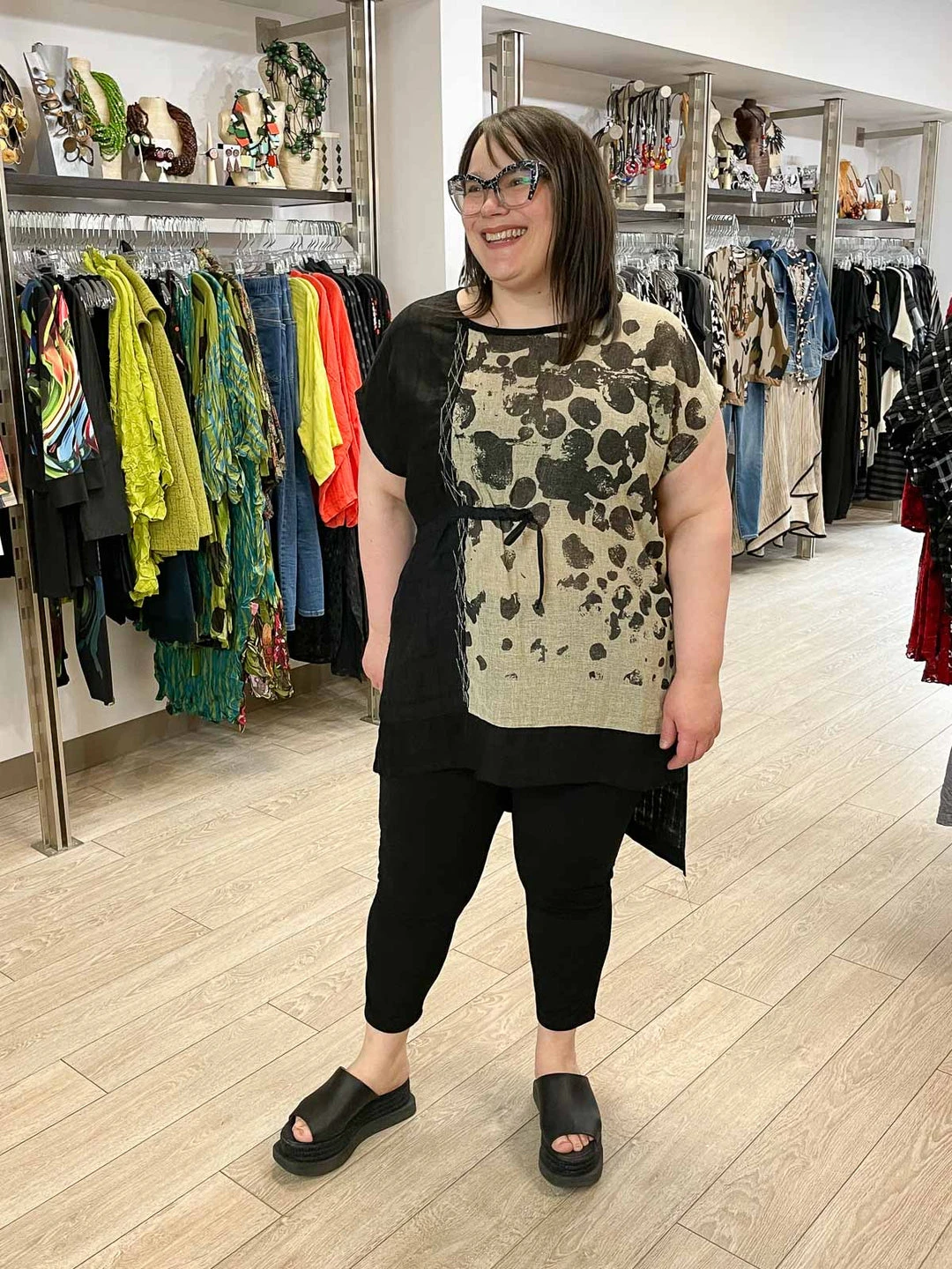 Mara Gibbucci Printed Cinch Tunic, Taupe/Black 8 Mara Gibbucci Printed Cinch Tunic, Taupe/Black