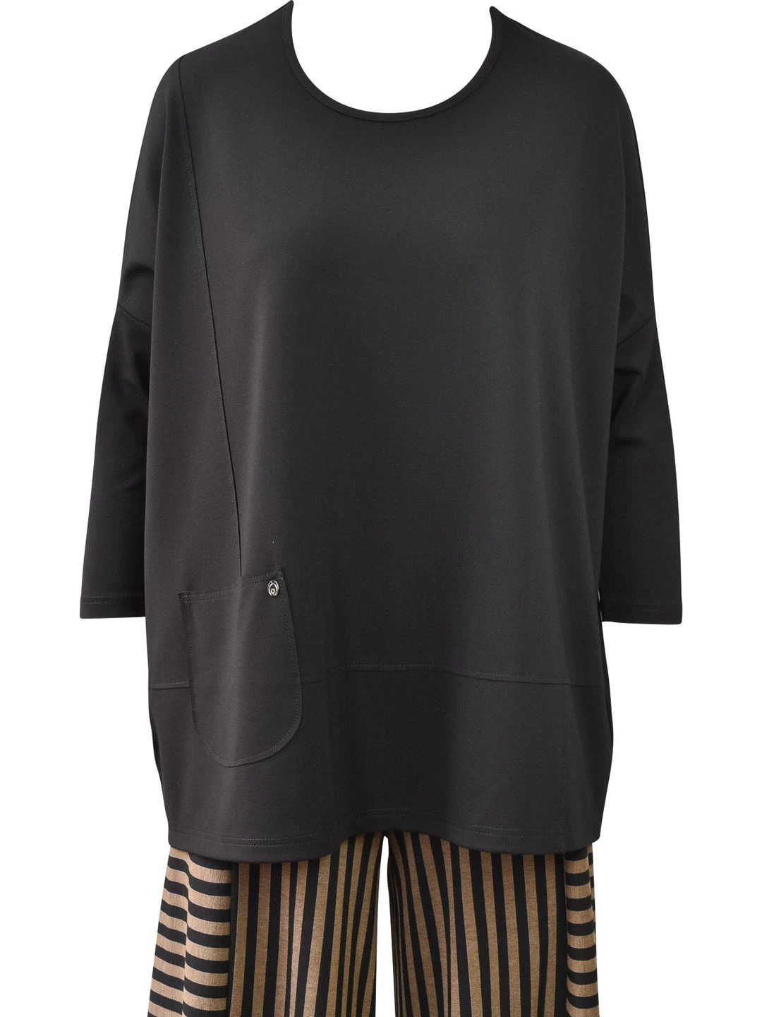 Q'Neel Ponte Oversized Boxy Top, Black