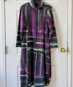 Q'Neel Turtleneck Midi Dress, Magenta/Teal