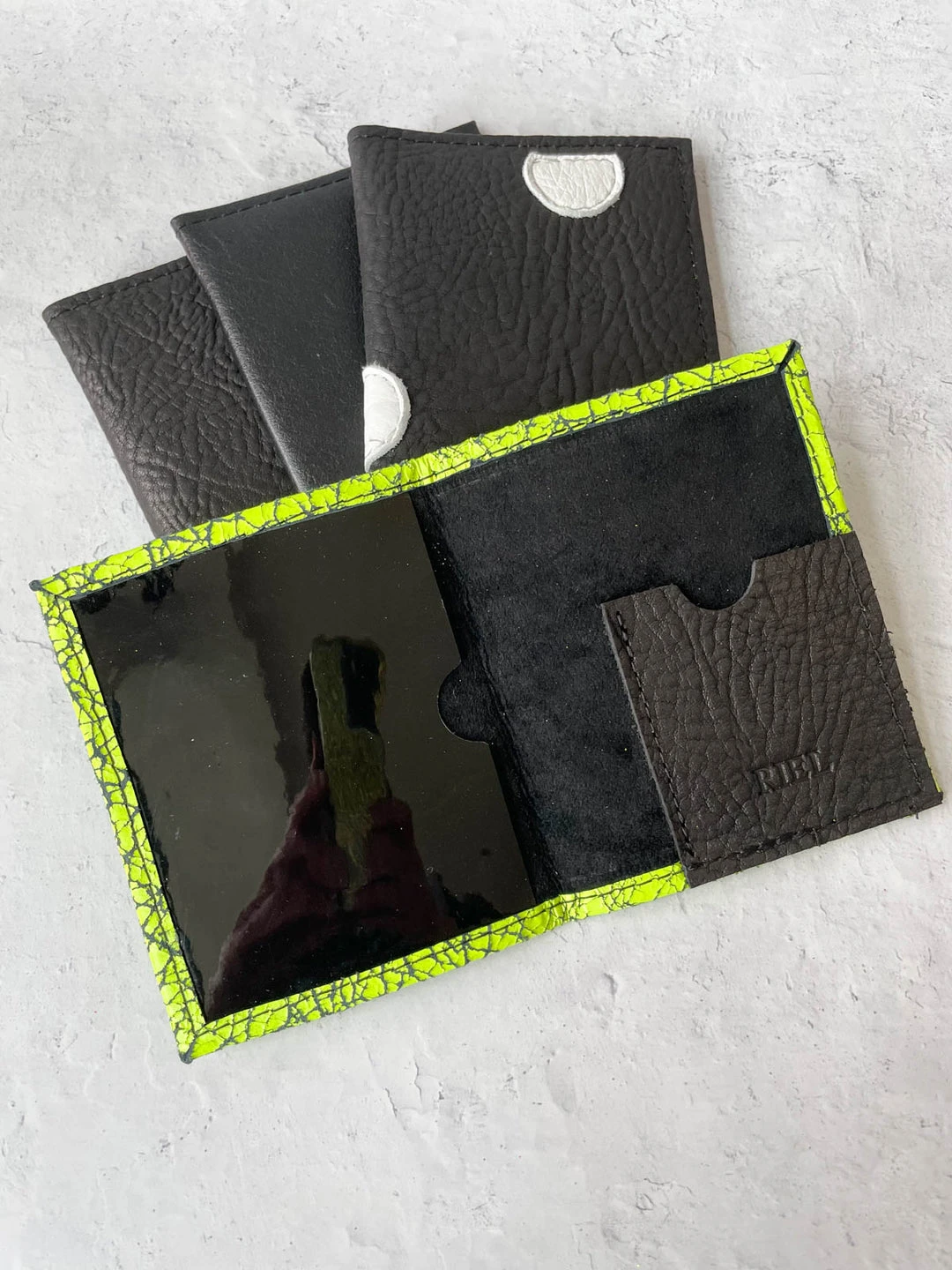 Riel Vax Card Holder, Neon Yellow Riel 4 Riel Vax Card Holder, Neon Yellow Riel