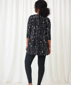 Sympli Sympli Trapeze Tunic, 3/4 Sleeve, Drifting Lines Black 9 Sympli Sympli Trapeze Tunic, 3/4 Sleeve, Drifting Lines Black
