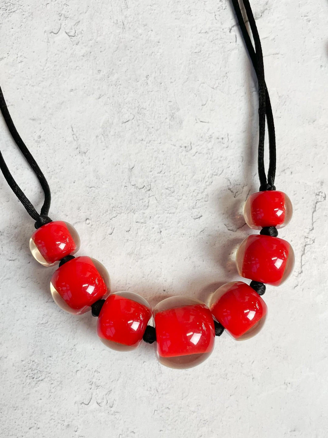 Zsiska Zsiska Colorful Beads 7 Bead Necklace, True Red