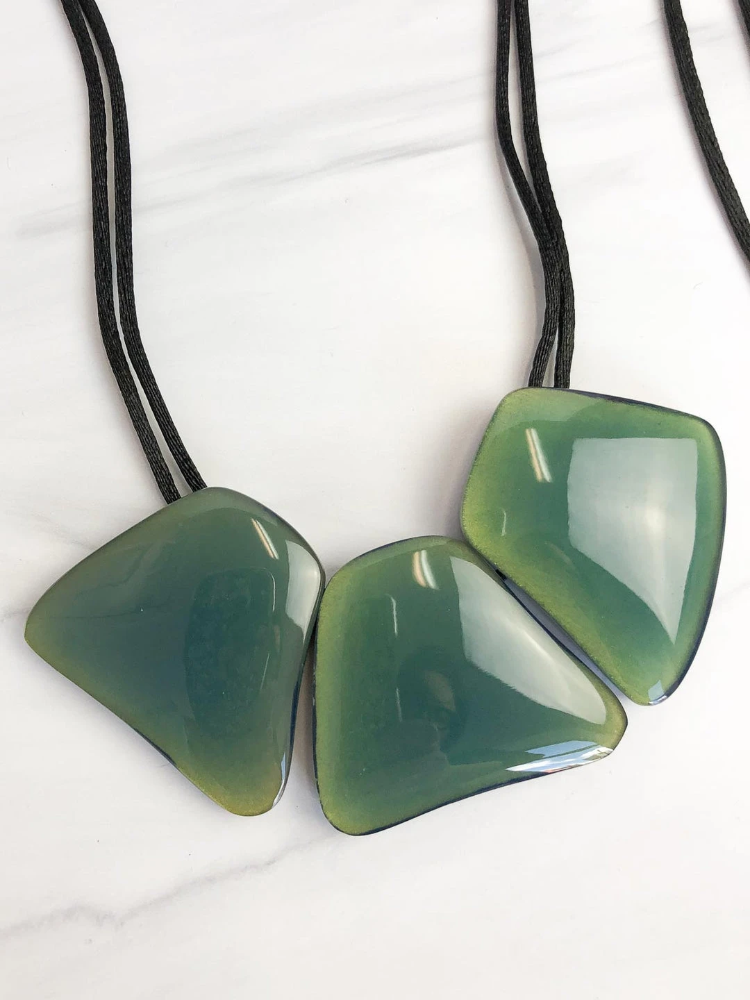 Zsiska Mara 3 Bead Adjustable Necklace, Green Zsiska 4 Zsiska Mara 3 Bead Adjustable Necklace, Green Zsiska