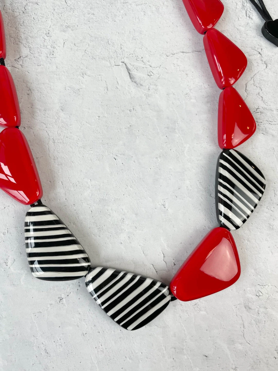 Zsiska Olivia 10 Bead Adjustable Necklace, Red 4 Zsiska Olivia 10 Bead Adjustable Necklace, Red