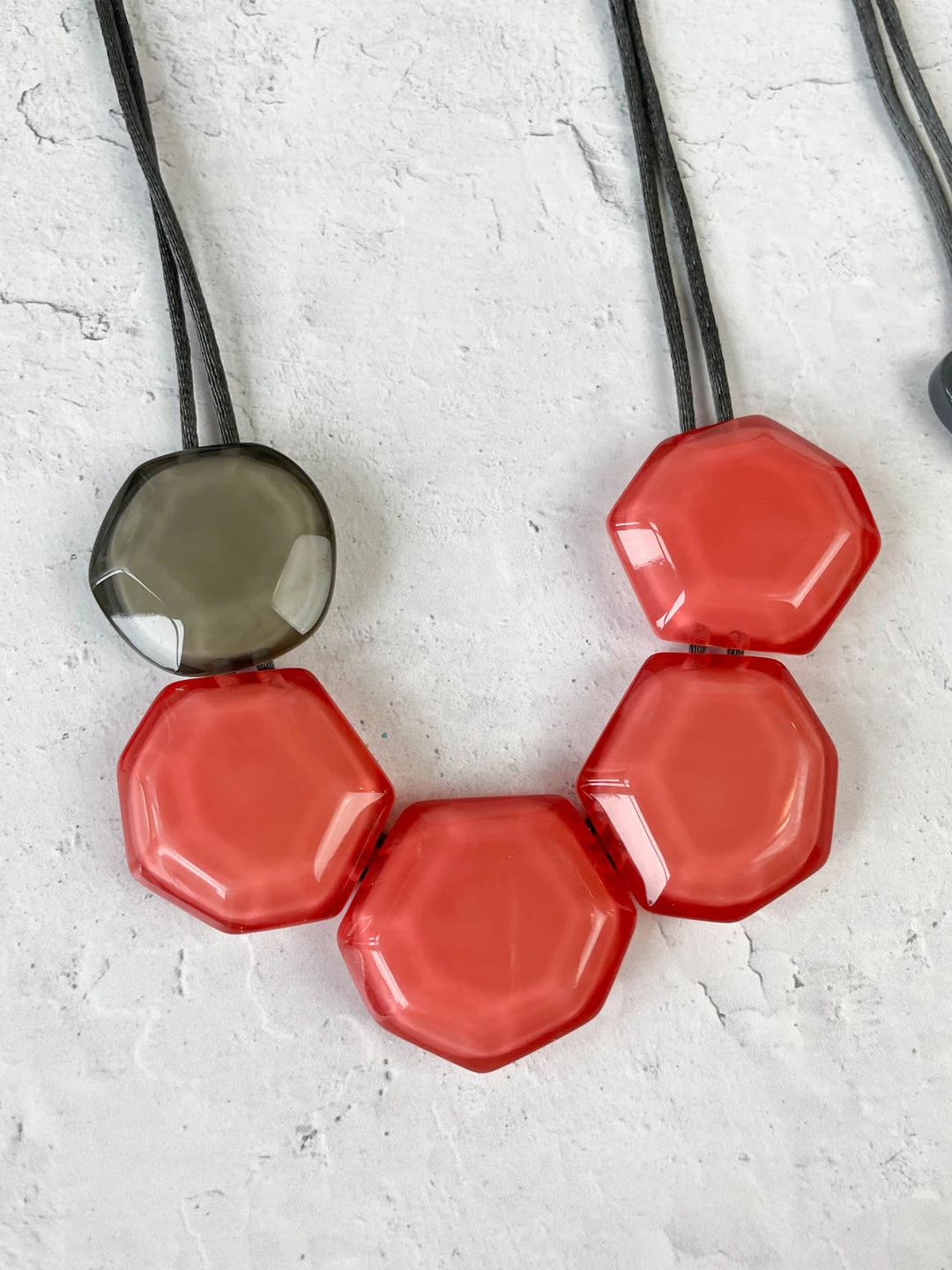 Zsiska Playa 5 Bead Adjustable Necklace, Pink 4 Zsiska Playa 5 Bead Adjustable Necklace, Pink